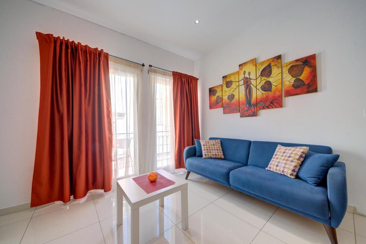 Sapphire Court 2 Bedroom Apartments By Shortletsmalta 斯利马 外观 照片